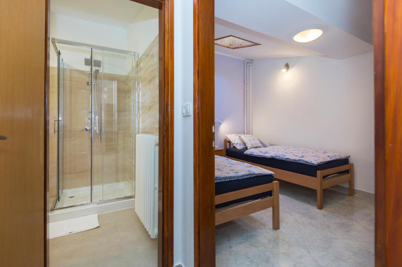 Apartman Ana Лабин Экстерьер фото